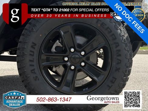 Used 2021 Jeep Wrangler Unlimited Sahara AWD/4WD image 24
