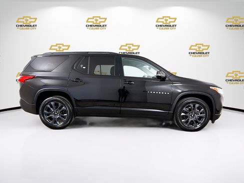 Used 2020 Chevrolet Traverse RS FWD image 8
