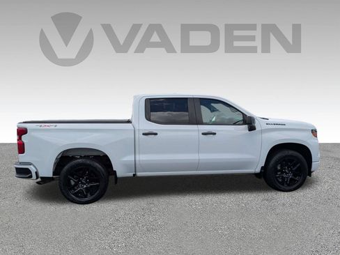 Used 2023 Chevrolet Silverado 1500 Custom w/ LPO, Dark Essentials Package AWD/4WD image 22