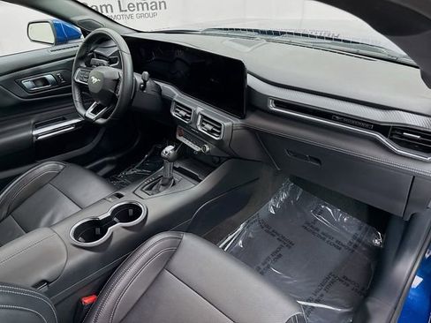 Used 2024 Ford Mustang GT Premium image 28