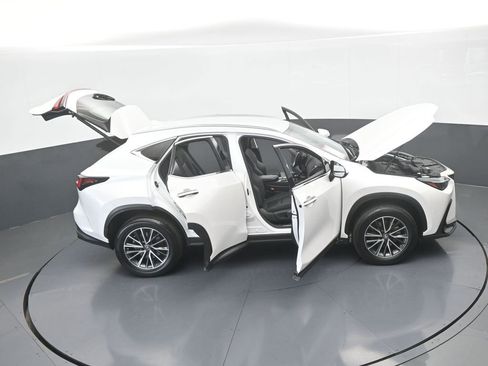 Used 2023 Lexus NX 250 FWD w/ Towing Package (2000 Lbs) image 65
