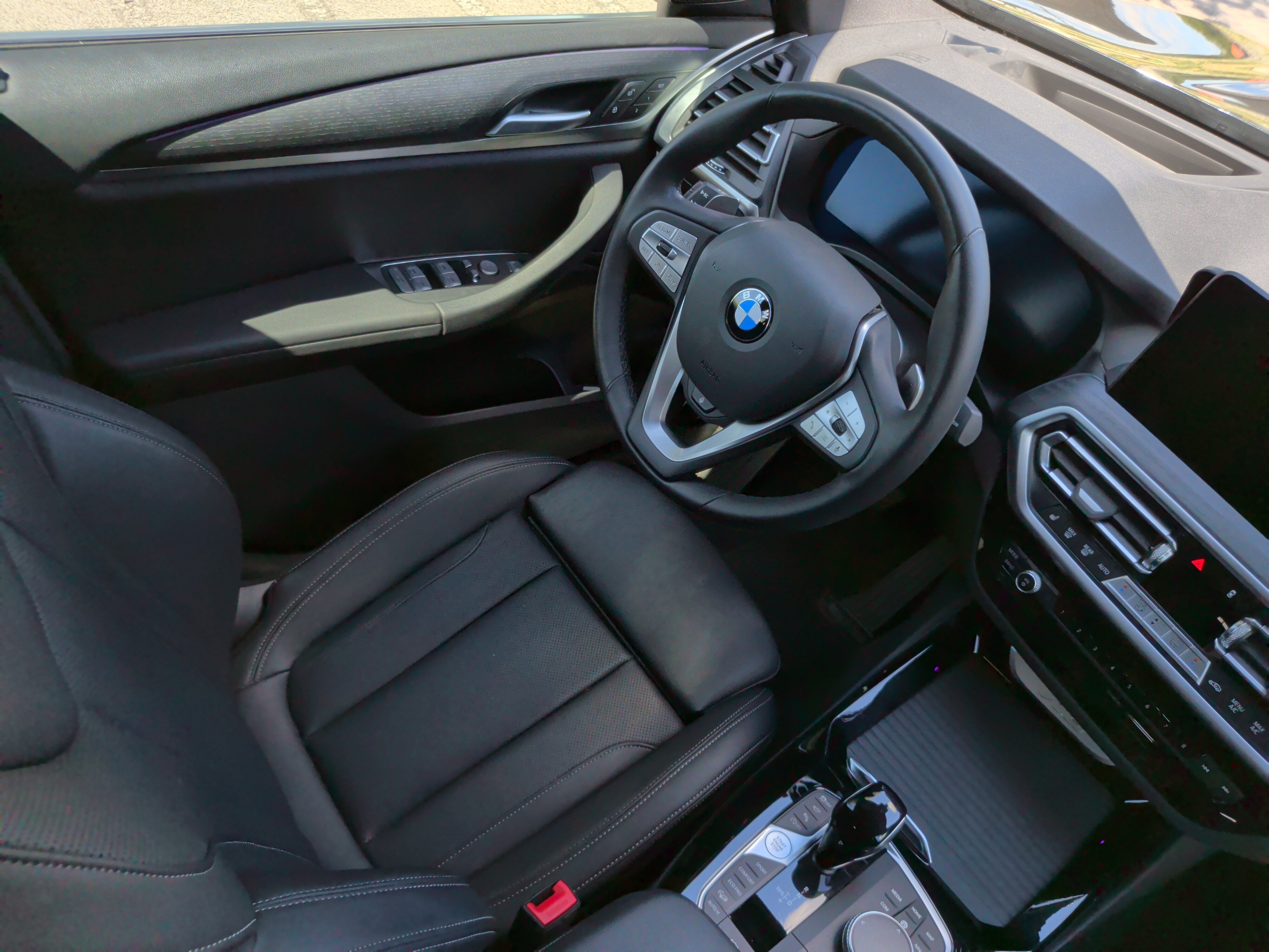 Certified 2024 BMW X3 xDrive30i w/ Premium Package AWD/4WD image 34