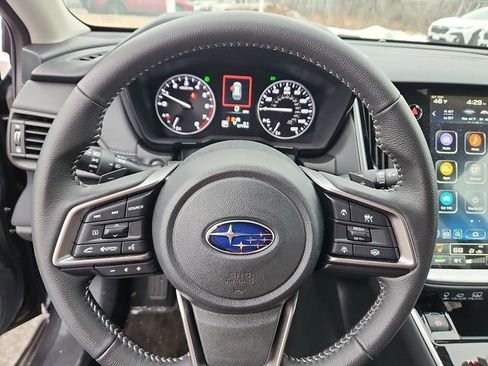 Used 2025 Subaru Outback Premium image 16