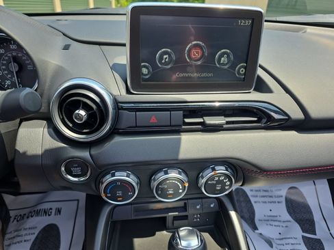Used 2017 MAZDA MX-5 Miata Grand Touring RWD image 16