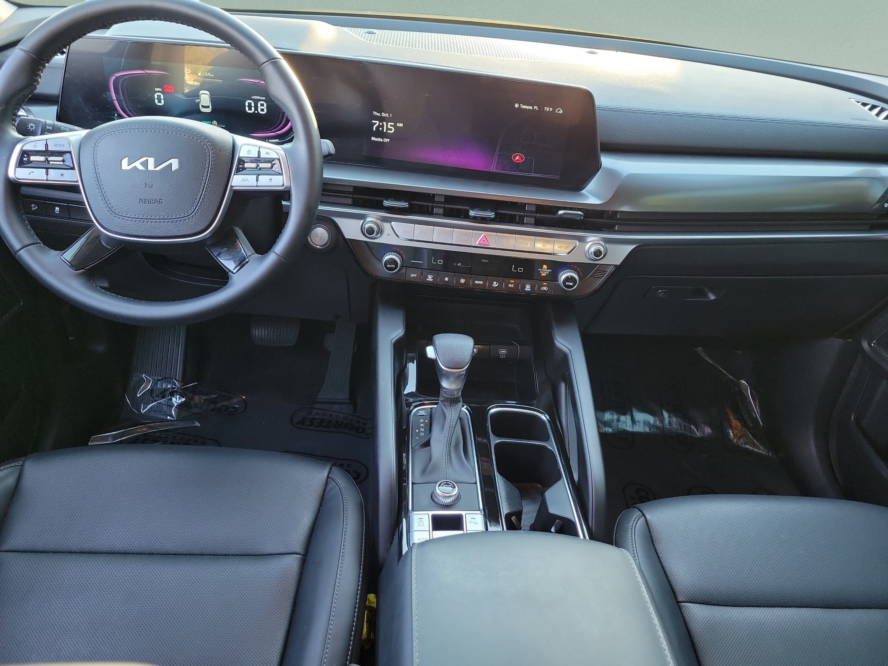 Certified 2025 Kia Telluride LX FWD image 10