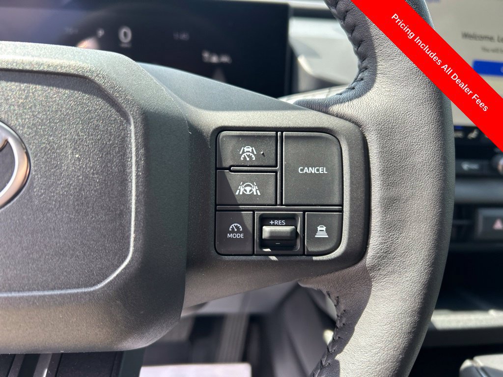 Used 2026 Toyota RAV4 SE w/ Convenience Package FWD image 9