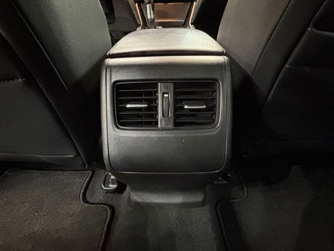 Certified 2018 Honda Accord Touring image 31