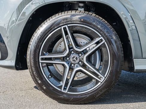 New 2026 Mercedes-Benz GLS 450 4MATIC image 17