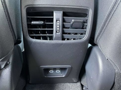 Used 2026 Toyota Corolla Cross LE w/ Moonroof Package FWD image 11