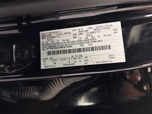 Certified 2021 Ford F150 Platinum w/ Equipment Group 701A High image 30