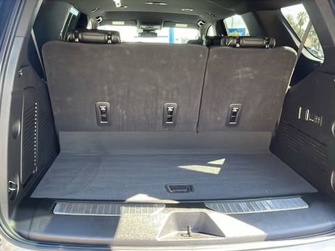 Used 2025 Chevrolet Tahoe Premier image 32
