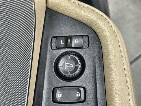 Used 2020 Acura RDX AWD w/ Technology Package image 16