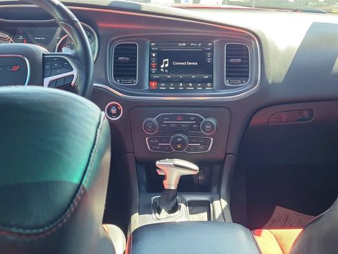 Used 2018 Dodge Charger R/T Scat Pack w/ Dynamics Package RWD image 15