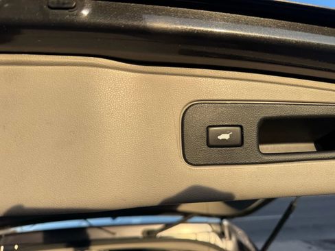 Used 2016 Honda Odyssey EX-L image 15