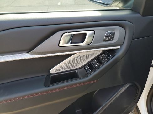 New 2026 Ford Explorer ST image 12