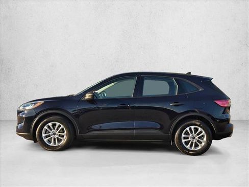 Certified 2021 Ford Escape S image 9