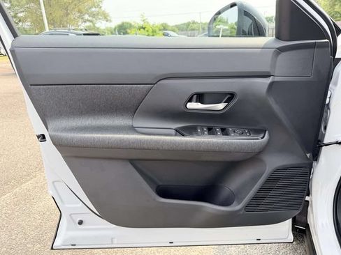 New 2026 Nissan Kicks SV w/ Cold Weather Package FWD image 14