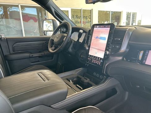 New 2026 RAM 2500 Limited image 28