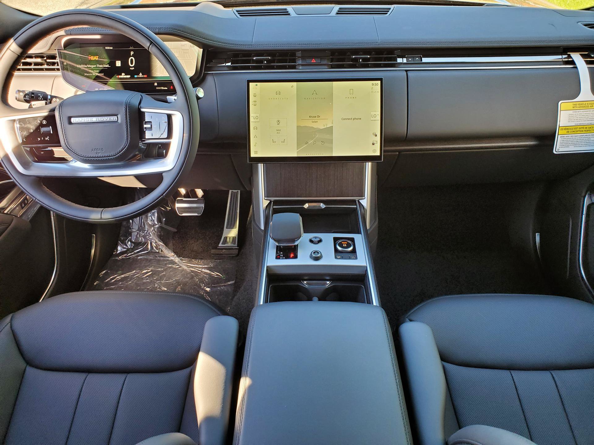 New 2027 Land Rover Range Rover Long Wheelbase SE AWD/4WD image 15