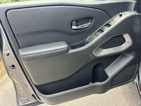 New 2026 Nissan Frontier SV w/ SV Convenience Package RWD image 17