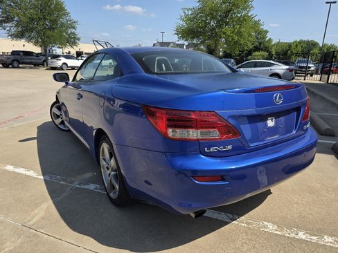 Used 2010 Lexus IS 250C RWD image 3