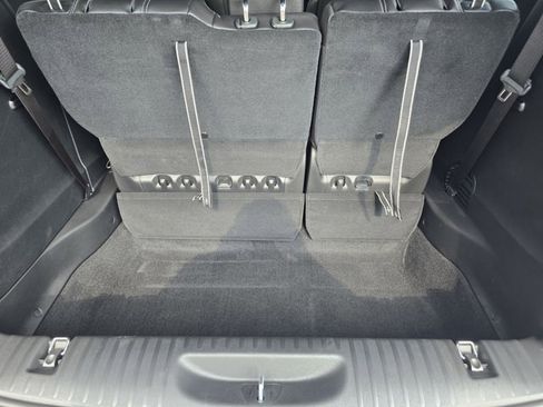New 2026 Chrysler Pacifica Select image 23