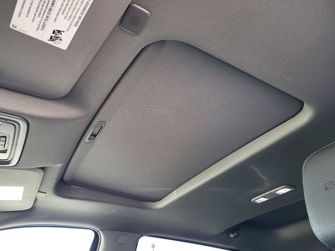 Used 2021 GMC Sierra 1500 Denali w/ Driver Alert Package II image 19