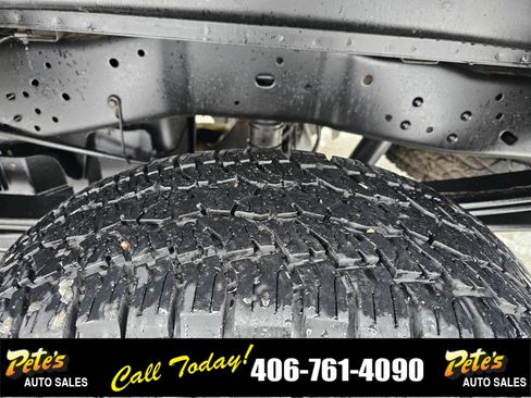 Used 2013 Ford F250 XL w/ Skid Plate Pkg AWD/4WD image 12