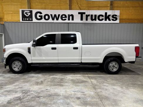 Used 2020 Ford F250 XL w/ Power Equipment Group AWD/4WD image 2