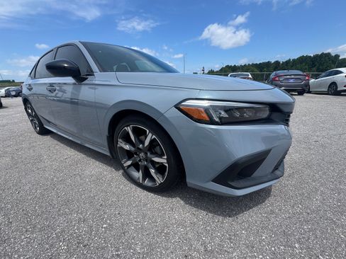 Used 2024 Honda Civic Sport image 2