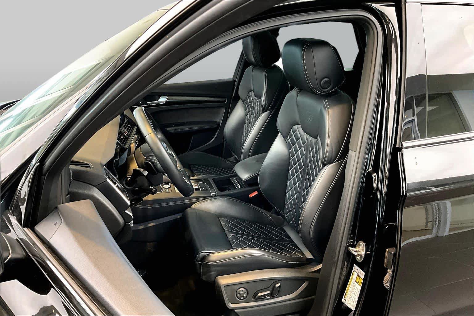 Used 2019 Audi SQ5 Premium Plus w/ Premium Plus Package AWD/4WD image 8