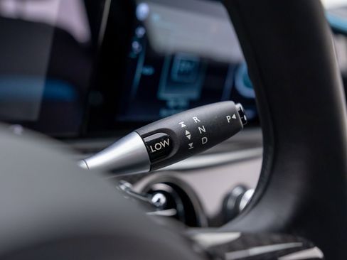 Used 2022 Rolls-Royce Ghost Black Badge image 27