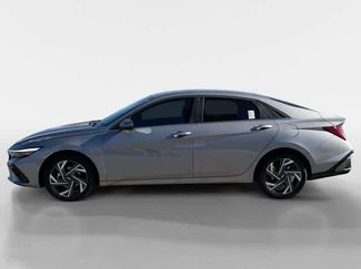 New 2026 Hyundai Elantra Limited FWD video 2