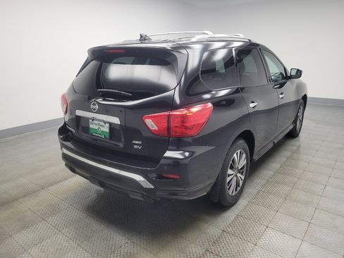 Used 2020 Nissan Pathfinder SV image 9