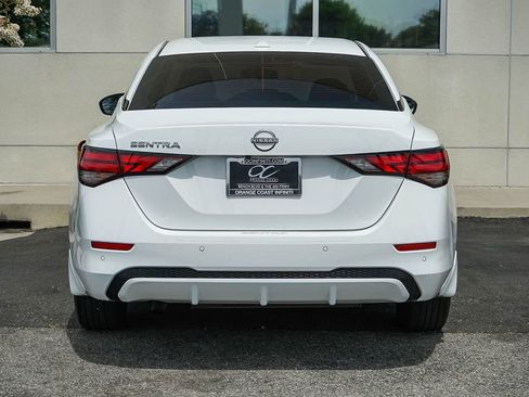 Used 2025 Nissan Sentra SV w/ All-Weather Package FWD image 5
