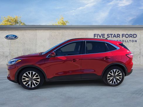 Used 2020 Ford Escape Titanium w/ Titanium Premium Package 2.0 image 6