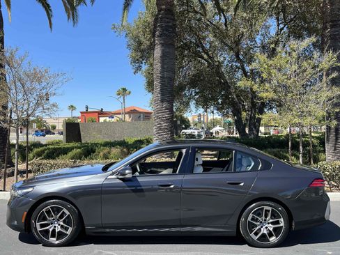 Used 2024 BMW i5 eDrive40i RWD image 21