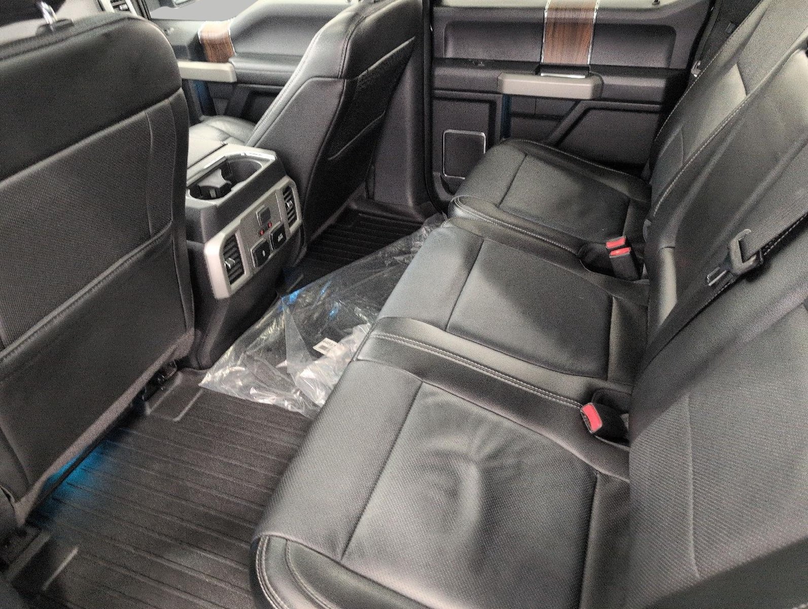 Certified 2017 Ford F150 Lariat w/ Equipment Group 502A Luxury AWD/4WD image 22