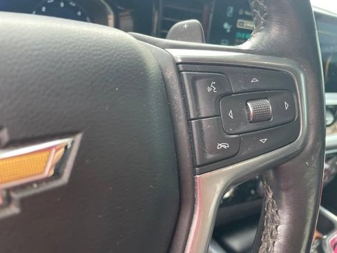 Used 2022 Chevrolet Silverado 1500 LT AWD/4WD image 16
