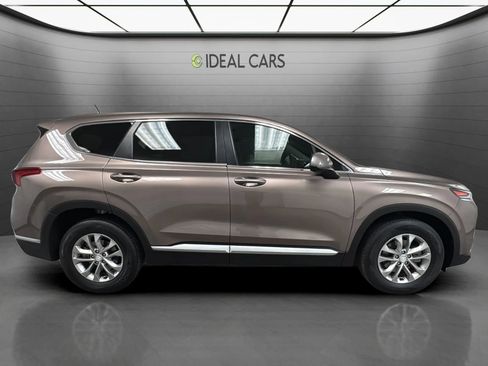 Used 2020 Hyundai Santa Fe SE FWD image 4