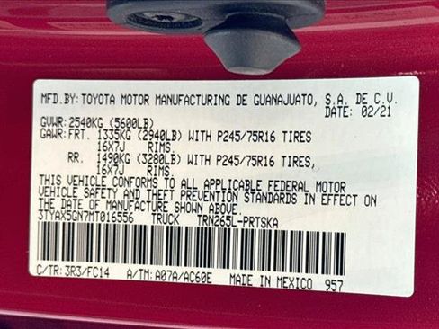 Used 2021 Toyota Tacoma SR5 RWD image 29