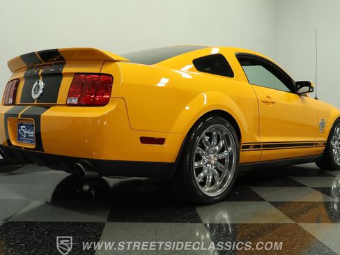 Used 2008 Ford Mustang Shelby GT500 RWD image 26