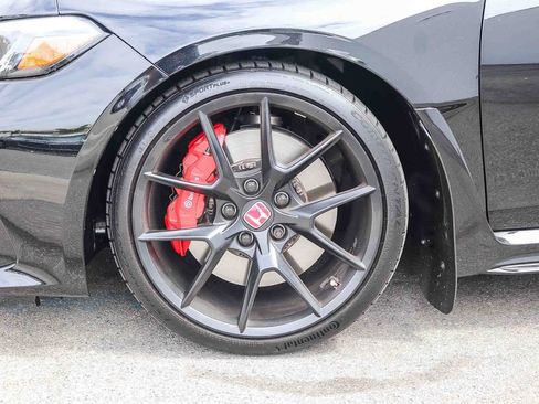 Used 2025 Honda Civic Type R image 10