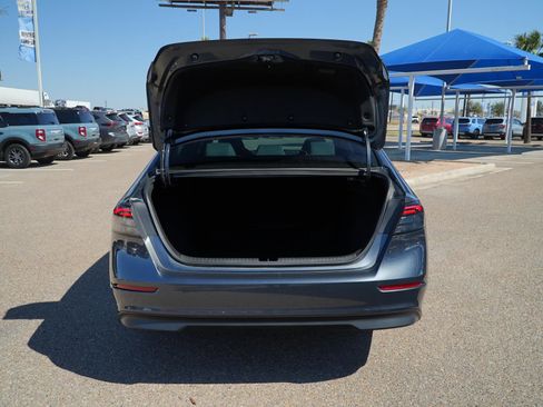 Used 2023 Honda Accord LX image 7