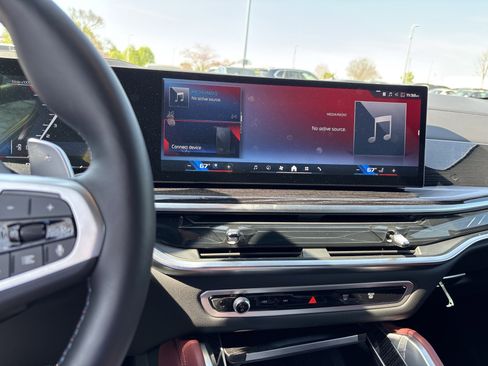 Certified 2026 BMW X6 M60i image 31