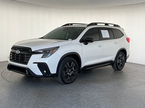 Certified 2025 Subaru Ascent Bronze Edition w/ Popular Package #2 AWD/4WD image 9