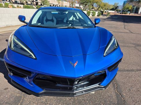 Used 2021 Chevrolet Corvette Stingray Premium Conv w/ Z51 Performance Package image 9