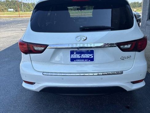 Used 2020 INFINITI QX60 Luxe w/ Essential Package FWD image 5