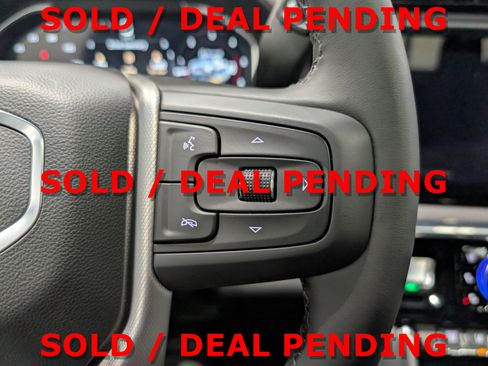 Used 2025 GMC Sierra 3500 Denali image 13