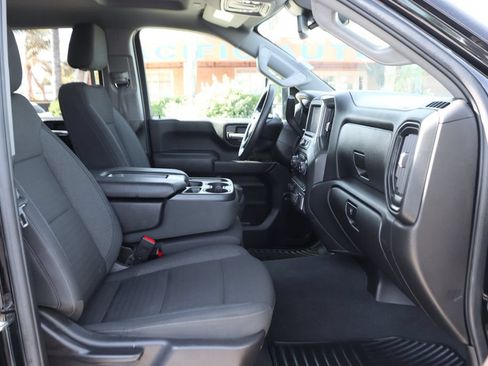 Used 2025 Chevrolet Silverado 2500 Custom w/ Custom Value Package AWD/4WD image 36